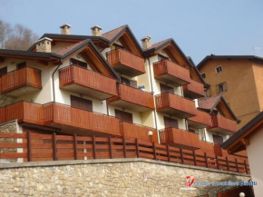 Hotels in Monno
